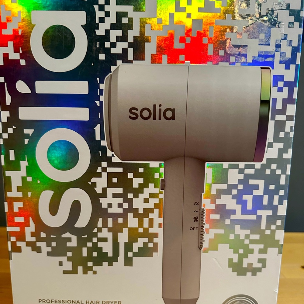 Solia Hair Dryer